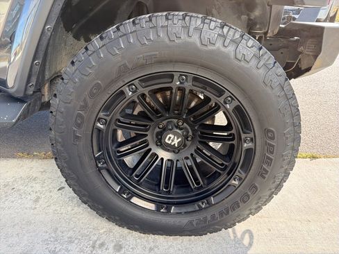 Used 2020 Jeep Gladiator Overland image 34