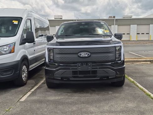 Certified 2024 Ford F150 Lightning Flash w/ Max Trailer Tow Package AWD/4WD image 3