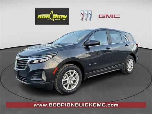Used 2023 Chevrolet Equinox LT image 1