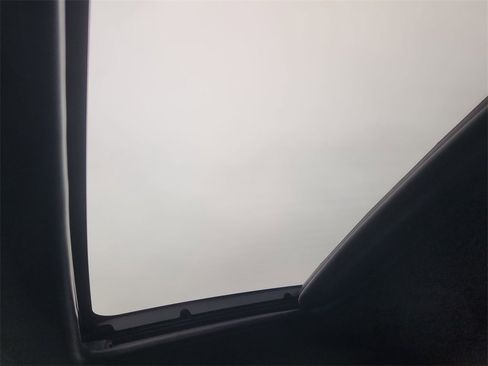 Used 2022 Chevrolet Camaro SS image 23