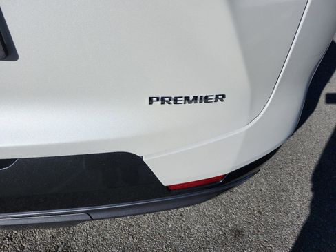 Certified 2023 Chevrolet Blazer Premier image 5