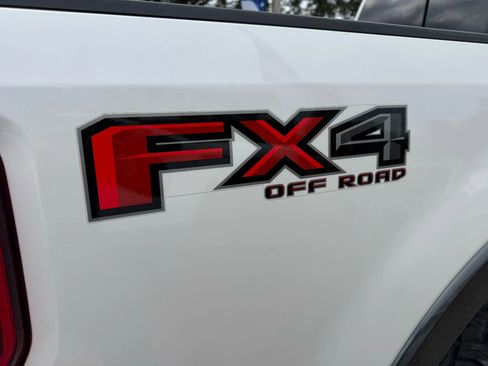 Used 2018 Ford F250 Lariat w/ Lariat Ultimate Package image 41