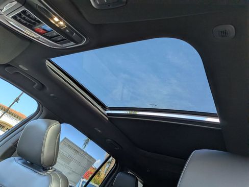 New 2026 Jeep Grand Cherokee L Limited AWD/4WD image 12