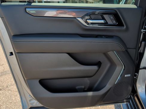 New 2026 GMC Yukon XL Elevation w/ Elevation Premium Package AWD/4WD image 35