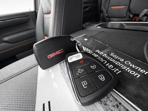 Used 2024 GMC Sierra 1500 AT4 w/ Technology Package image 38