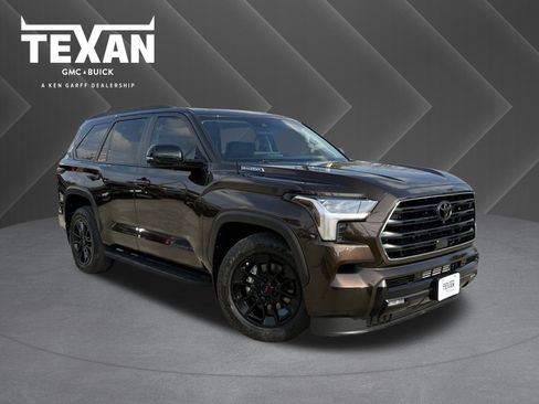 Used 2024 Toyota Sequoia Limited image 1