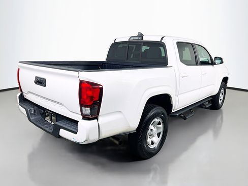 Used 2019 Toyota Tacoma SR w/ SR Convenience Package RWD image 4