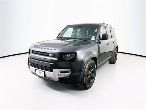 Used 2025 Land Rover Defender 110 S image 1