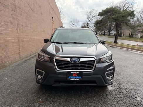 Used 2019 Subaru Forester Limited image 8