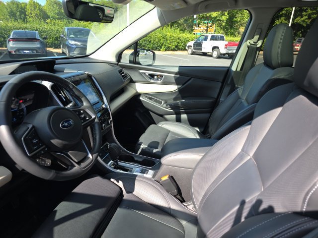 Used 2020 Subaru Ascent Limited w/ Technology Package AWD/4WD image 18