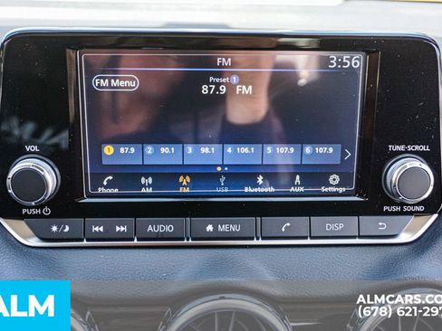 Used 2025 Nissan Sentra S image 37