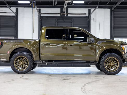 Used 2026 Ford F150 Raptor w/ Equipment Group 803A Raptor R AWD/4WD image 16