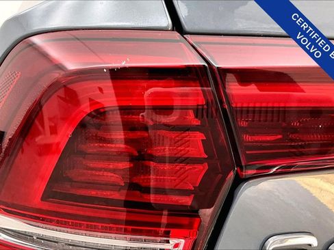 Certified 2024 Volvo S60 B5 Plus image 39