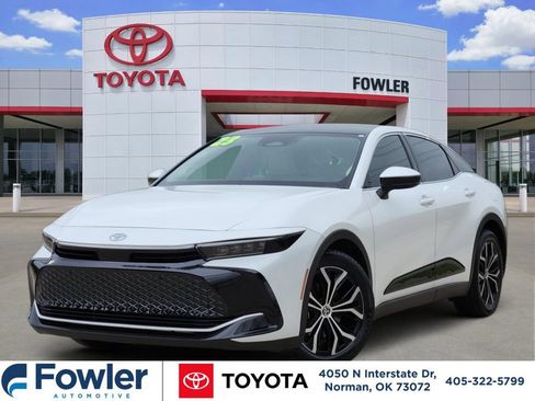 Certified 2023 Toyota Crown AWD/4WD image 1