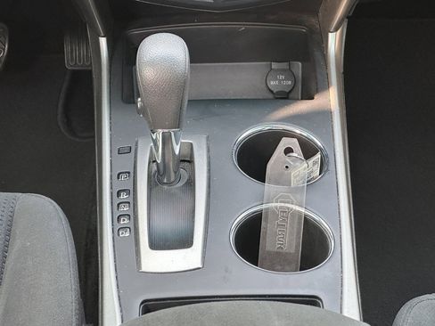 Used 2015 Nissan Altima 2.5 SV w/ Convenience Package image 16