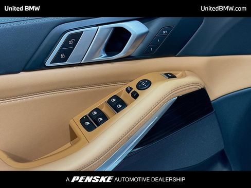 Used 2024 BMW X5 xDrive50e w/ M Sport Package AWD/4WD image 3