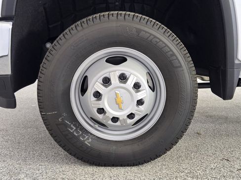 New 2026 Chevrolet Silverado 3500 W/T image 13
