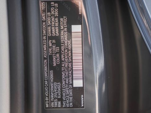 New 2026 Volvo XC60 B5 Ultra w/ Protection Package Premier image 41