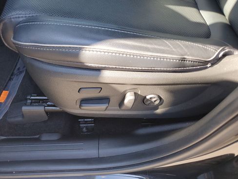 Used 2023 Hyundai Santa Fe Limited AWD/4WD image 18