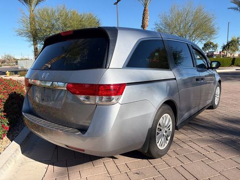 Used 2016 Honda Odyssey LX image 3