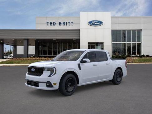 New 2026 Ford Maverick Lobo AWD/4WD image 2