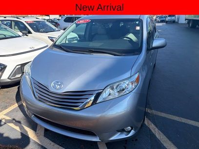 Used 2017 Toyota Sienna XLE