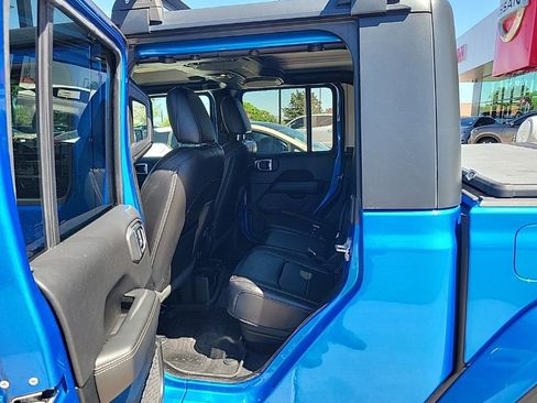 Used 2020 Jeep Gladiator Overland image 13