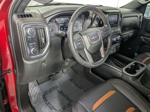 Used 2021 GMC Sierra 1500 AT4 w/ AT4 Preferred Package image 9