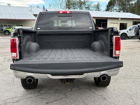 Used 2017 RAM 1500 Laramie image 23