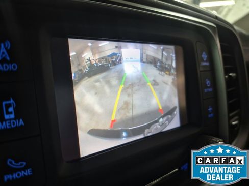 Used 2022 RAM 1500 Tradesman w/ Chrome Appearance Group AWD/4WD image 10