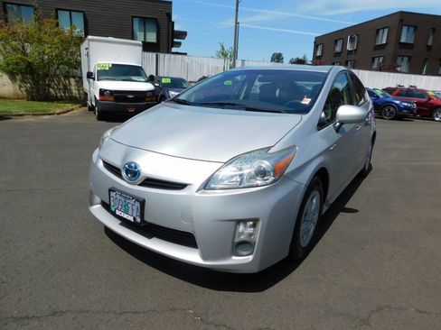 Used 2011 Toyota Prius Two FWD image 4
