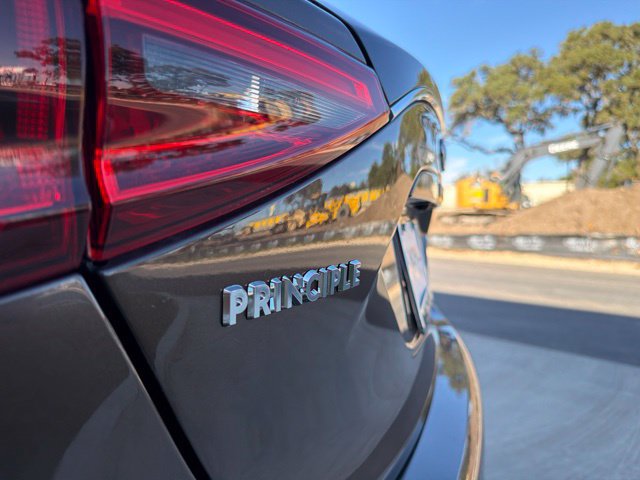Used 2019 INFINITI QX30 FWD image 12