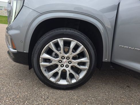 Used 2024 GMC Acadia Denali w/ Super Cruise Package AWD/4WD image 38