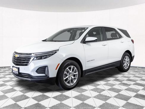 Used 2024 Chevrolet Equinox LT FWD image 13