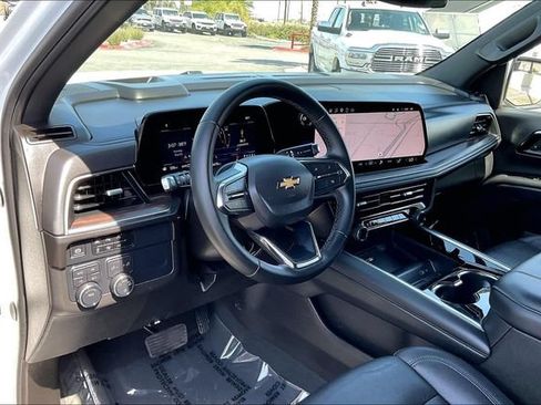 Used 2025 Chevrolet Tahoe LT AWD/4WD image 14