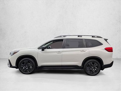 Used 2023 Subaru Ascent Onyx Edition AWD/4WD image 2