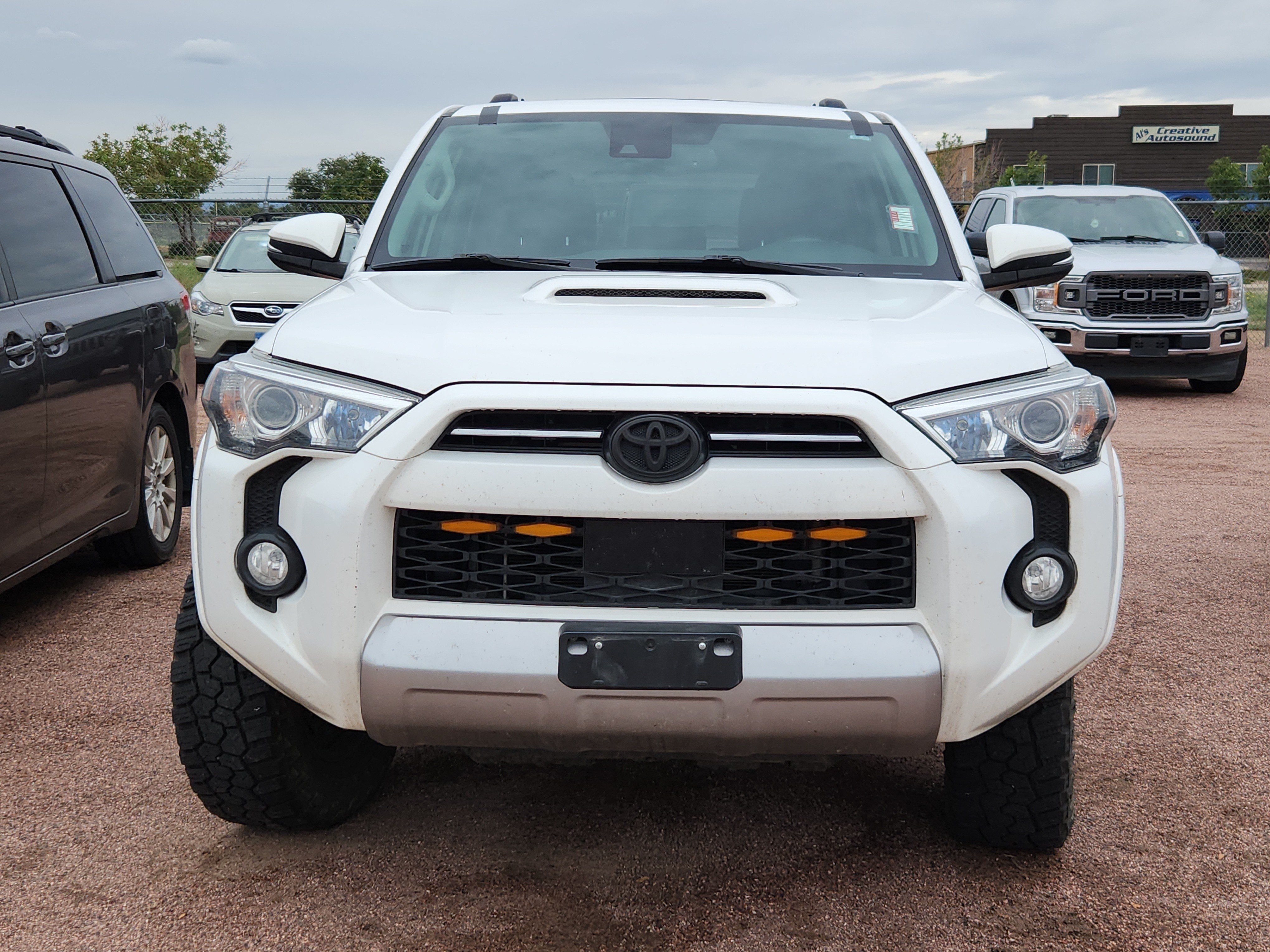 Used 2020 Toyota 4Runner TRD Off-Road Premium w/ Moonroof Package AWD/4WD image 2