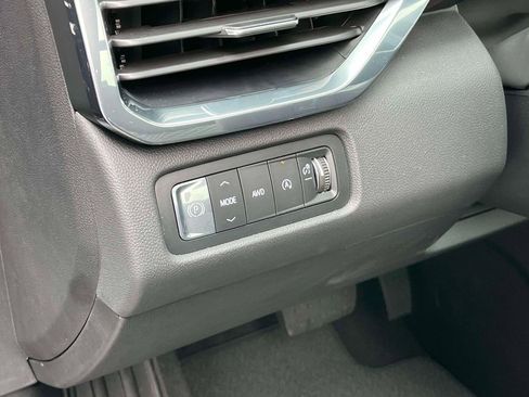 New 2026 GMC Acadia Denali w/ Super Cruise Package image 26