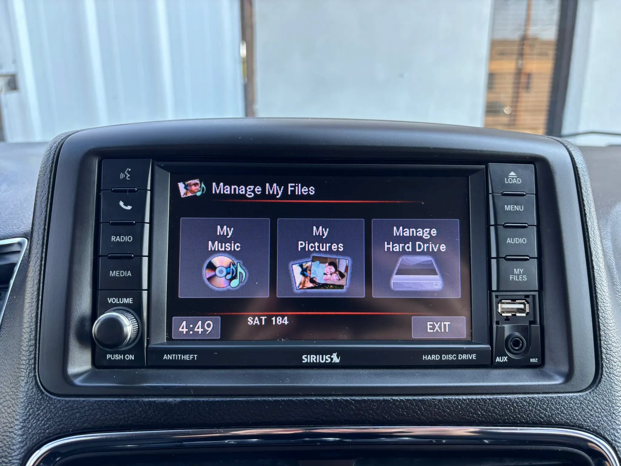 Used 2019 Dodge Grand Caravan SE w/ UConnect Hands-Free Group FWD image 28