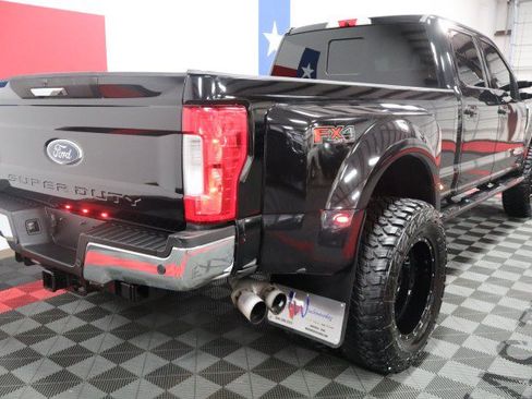 Used 2019 Ford F350 Lariat w/ Lariat Value Package AWD/4WD image 23