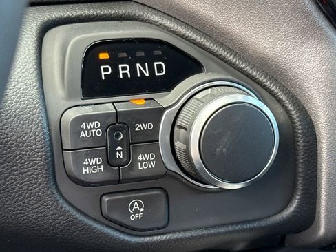 New 2026 RAM 1500 4x4 Crew Cab image 24