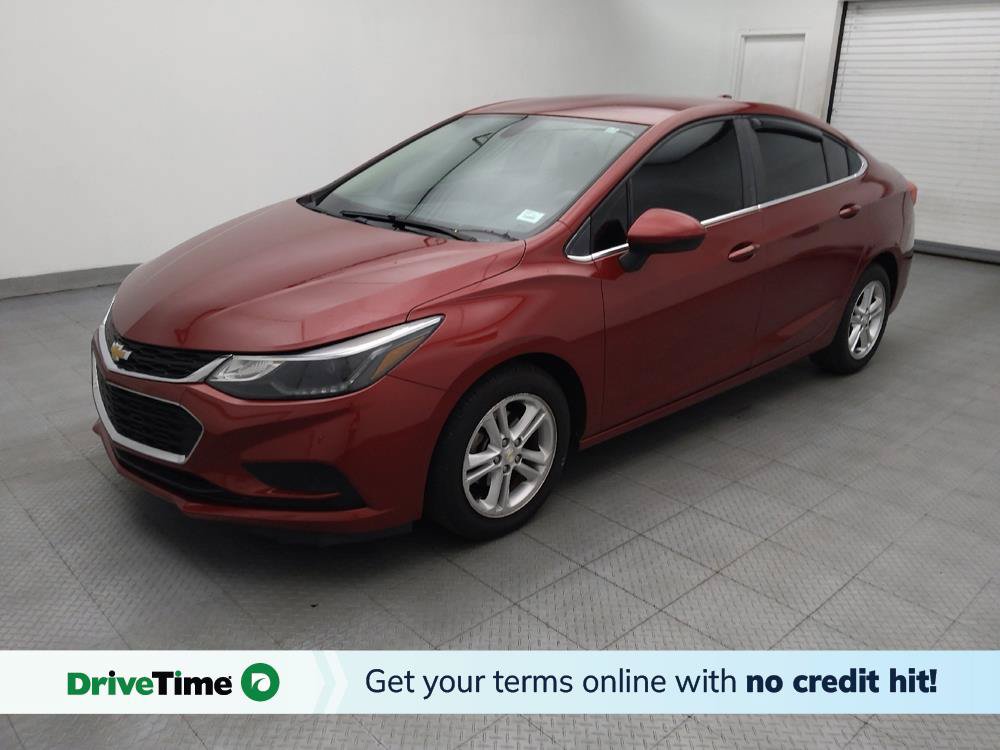 Used 2017 Chevrolet Cruze LT FWD image 1