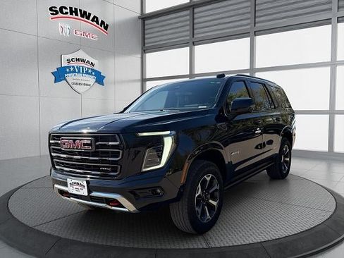Used 2025 GMC Yukon AT4 Ultimate w/ LPO, Floor Liner Package AWD/4WD image 8