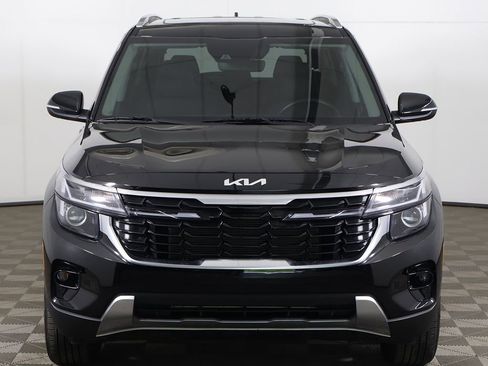 Certified 2024 Kia Seltos EX AWD/4WD image 12