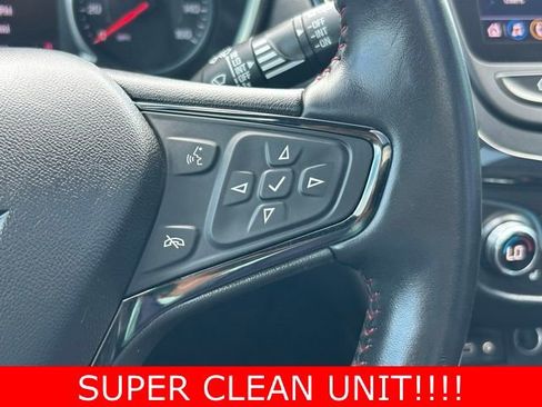 Used 2022 Chevrolet Equinox RS w/ RS Leather Package image 23