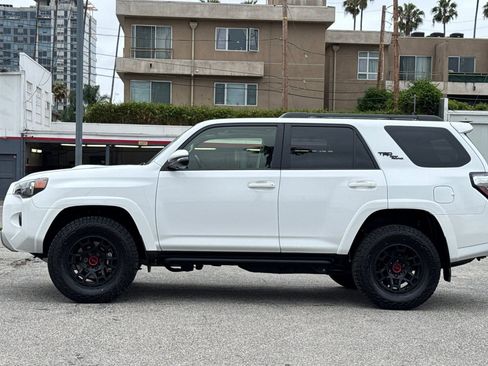 Certified 2024 Toyota 4Runner TRD Off-Road Premium w/ TRD Black Wheel Package (TMS) AWD/4WD image 7