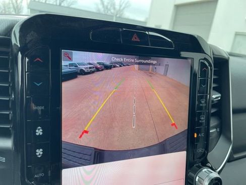 Used 2025 RAM 2500 Big Horn image 9