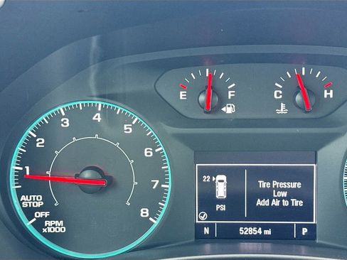 Used 2023 Chevrolet Equinox LS image 15