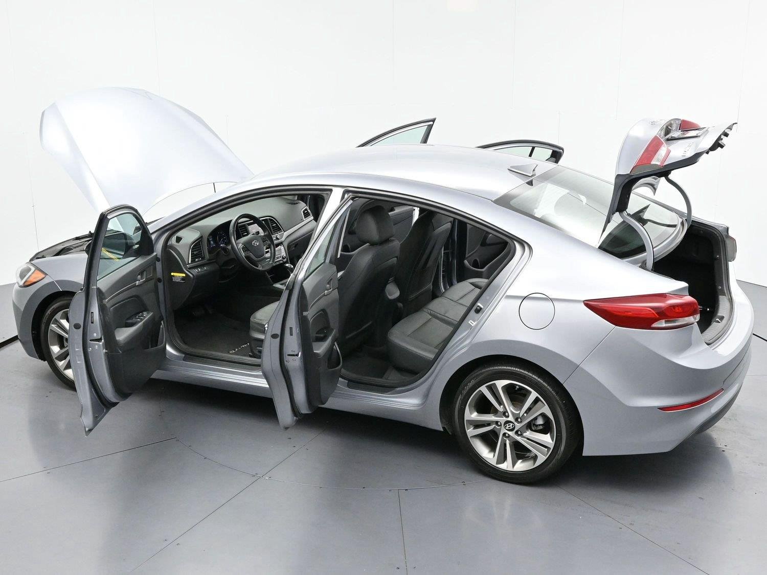 Used 2017 Hyundai Elantra Limited FWD image 39