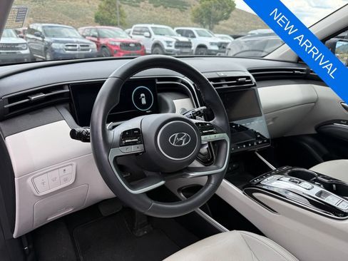Used 2022 Hyundai Tucson Limited AWD/4WD image 11